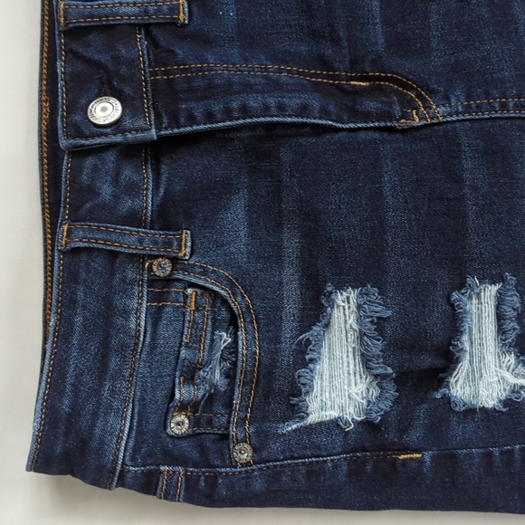 AEO Next Level Stretch X Super Hi-Rise Mini Distressed Jean Skirt 4R Blue - Picture 7 of 16